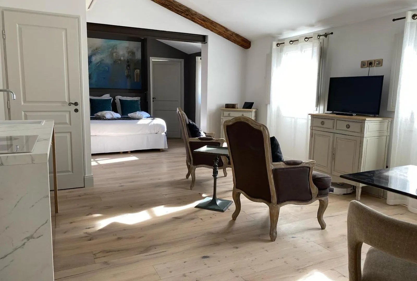 Clement V Exclusive Apartment Suite Spa & Fitness Avignone 0*,  Francia