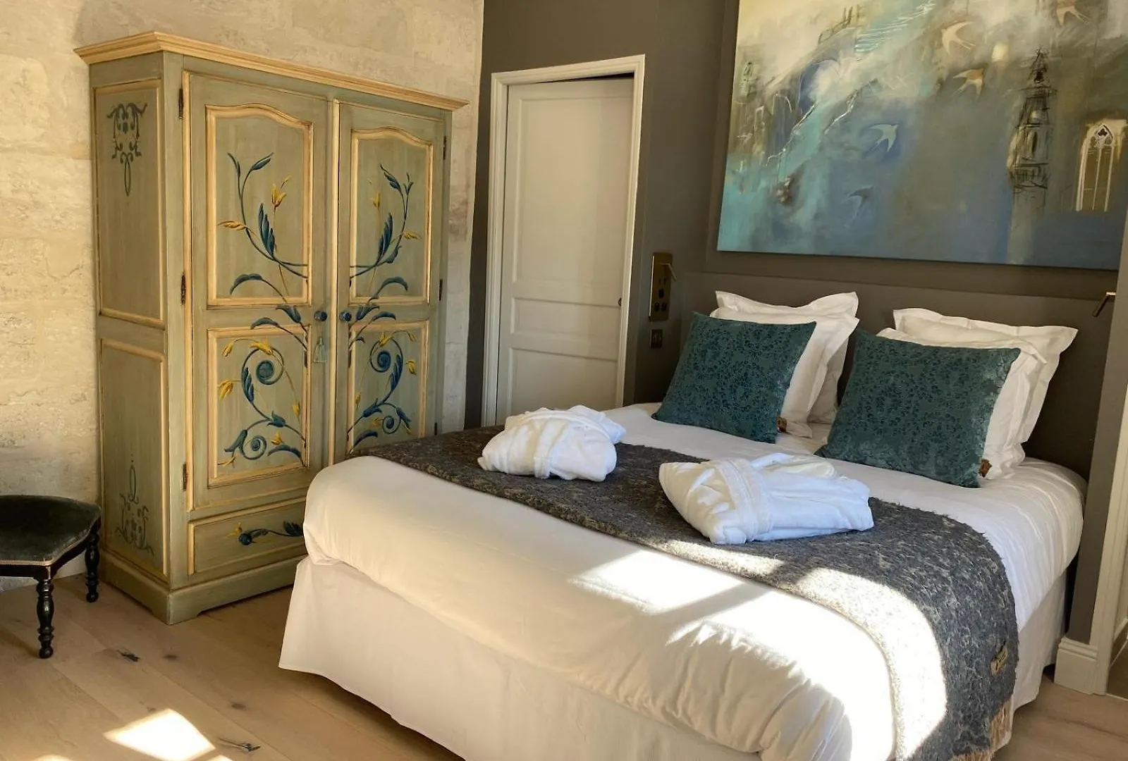 Clement V Exclusive Apartment Suite Spa & Fitness Avignone
