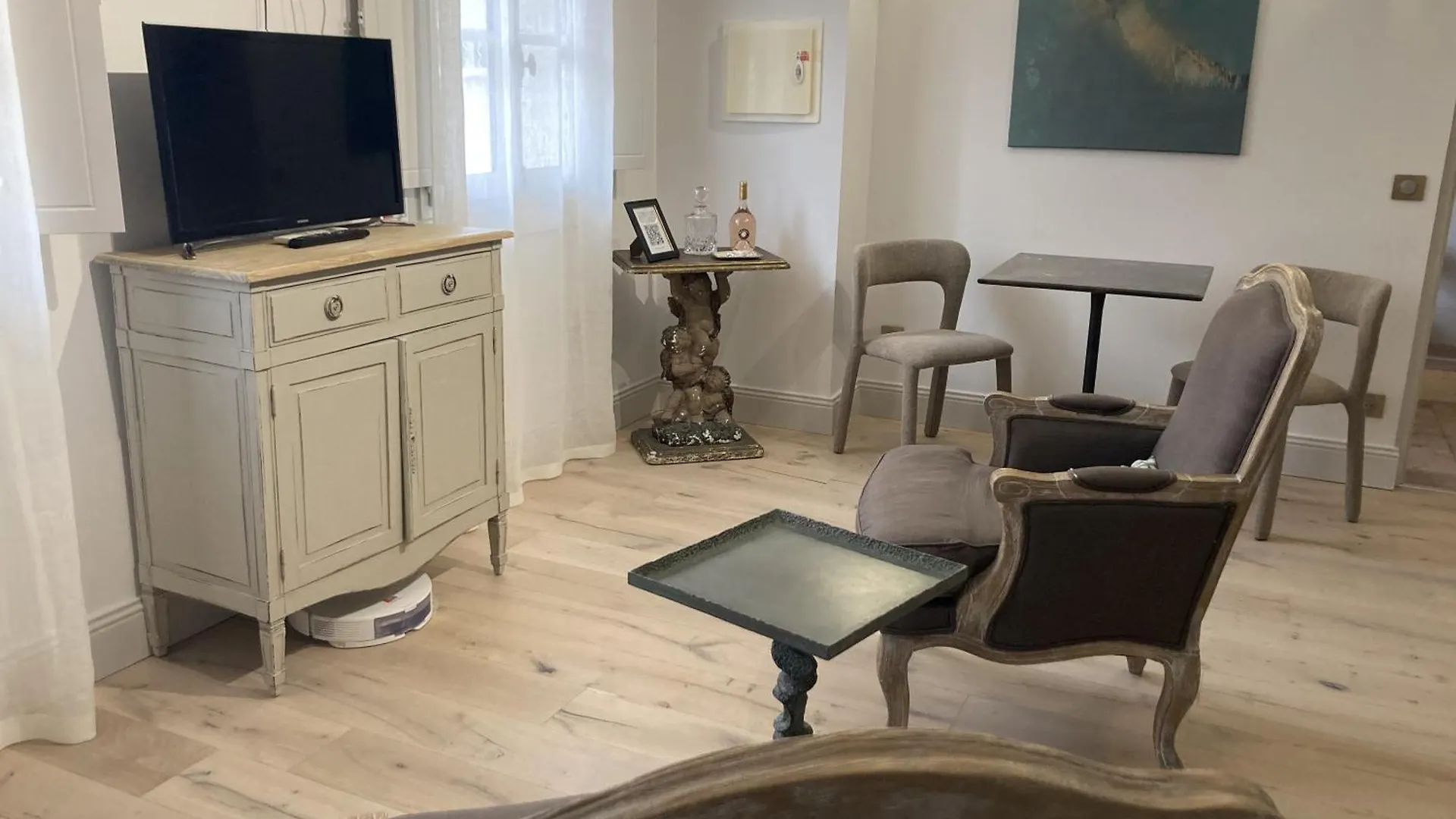 Clement V Exclusive Apartment Suite Spa & Fitness Avignone