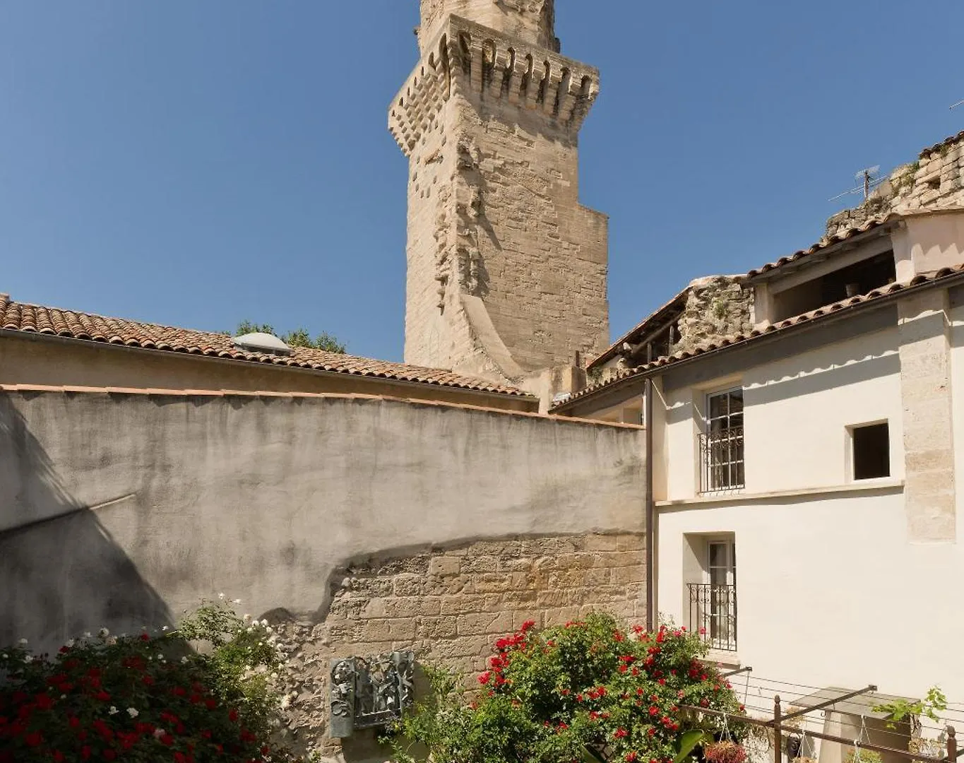 Clement V Exclusive Apartment Suite Spa & Fitness Avignon 0*,