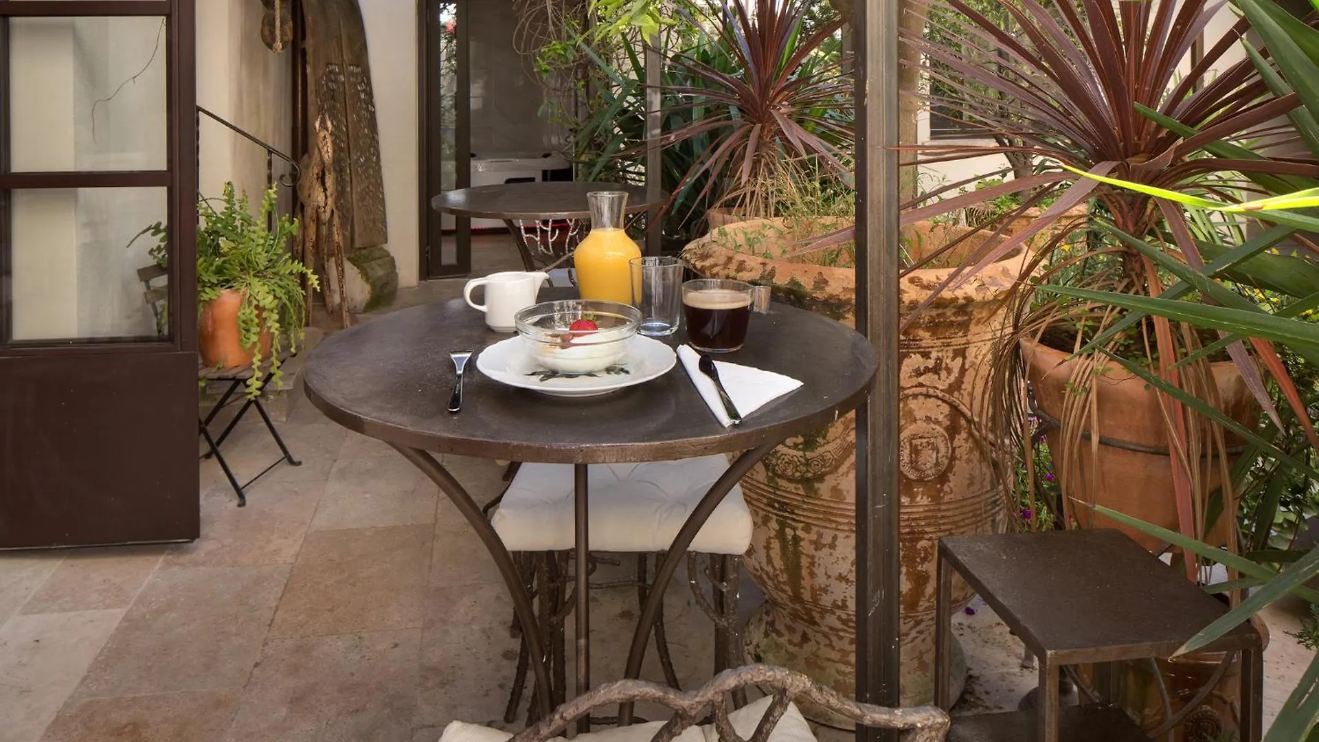 Clement V Exclusive Apartment Suite Spa & Fitness Avignon